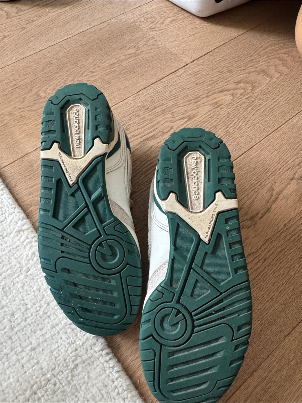 New Balance 550 Big Kids White and Teal Sneakers
